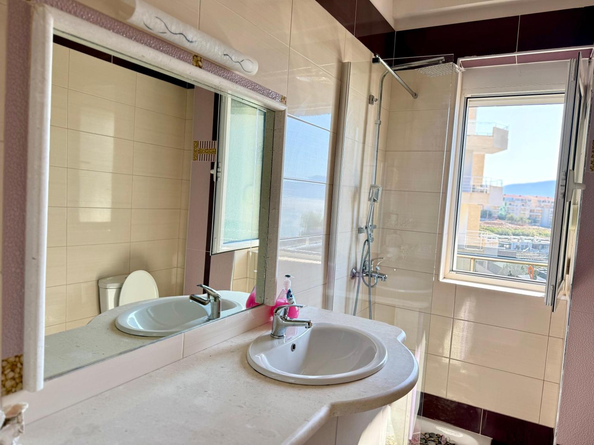 Spectacular Sea View Apartment Vlorë Exterior foto